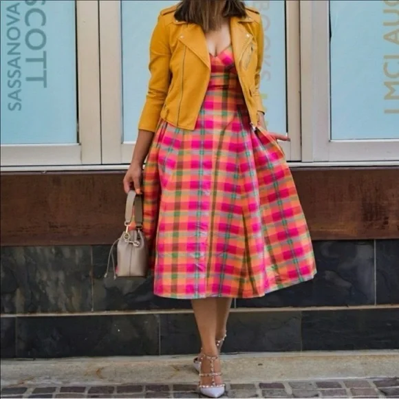 Isaac Mizrahi Vibrant Plaid Midi Skirt - Picture 4 of 10